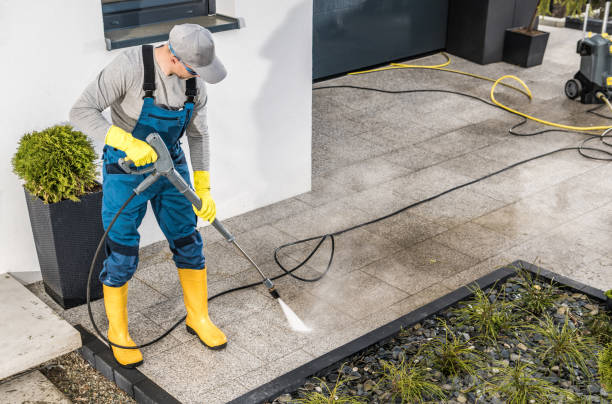 Best Deck Cleaning Services  in Glendale, CO